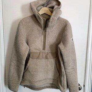 The North Face Campshire Fleece Pullover Hoodie